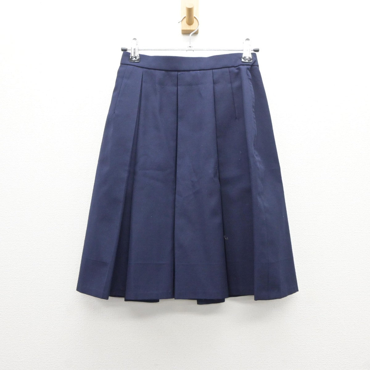 【中古】神奈川県 浜中学校 女子制服 2点（スカート・スカート）sf035358