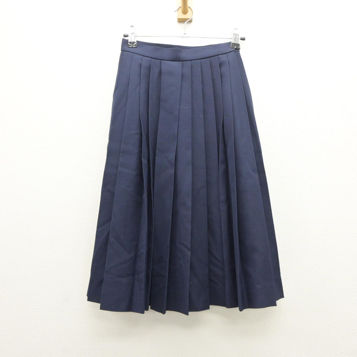 【中古】愛知県 振甫中学校 女子制服 3点（セーラー服・セーラー服・スカート）sf035366