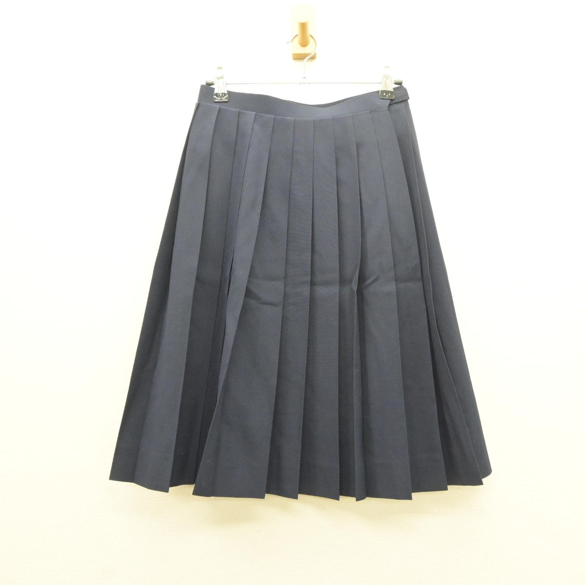 【中古】群馬県 伊勢崎清明高等学校 女子制服 3点（セーラー服・スカート）sf035372