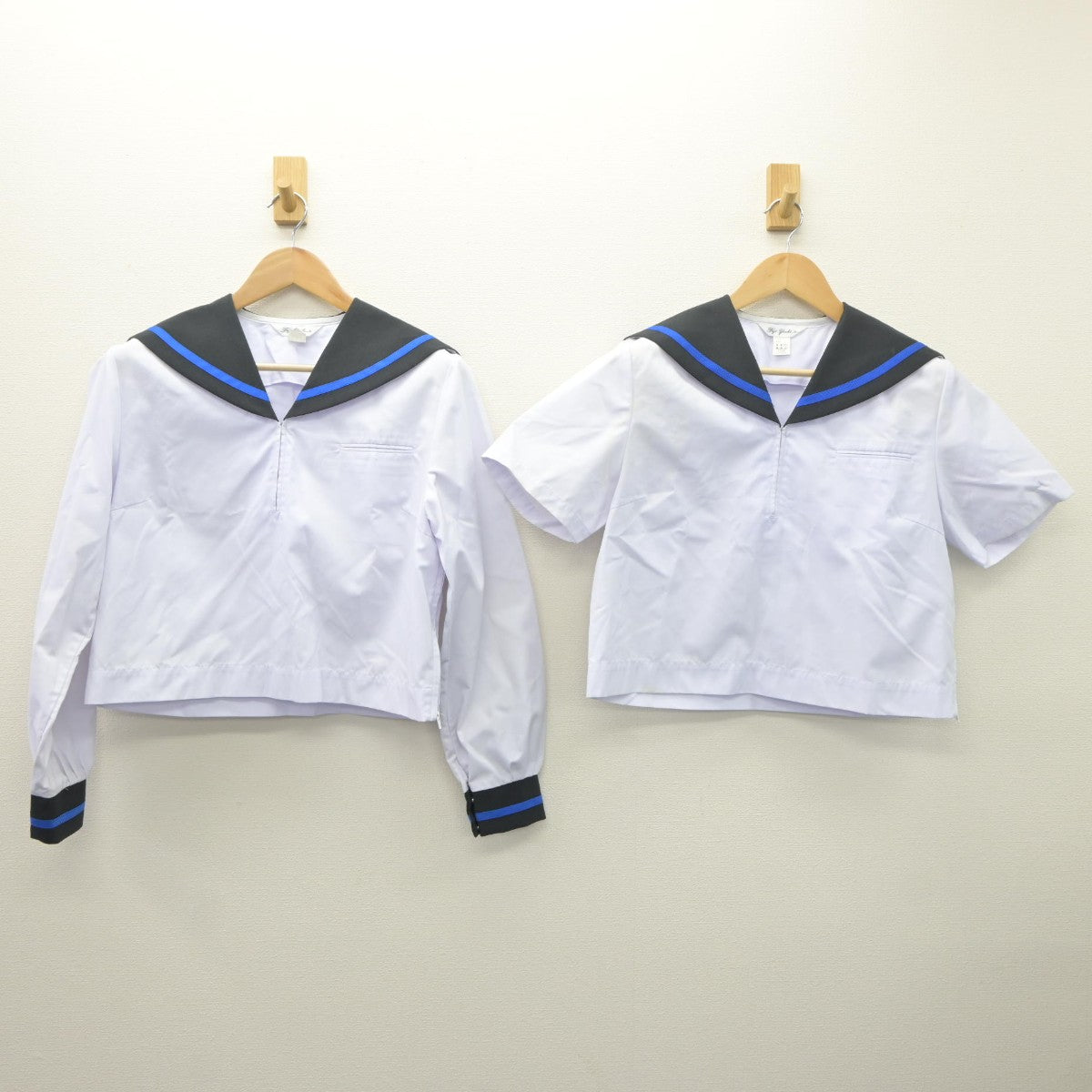 【中古】青森県 弘前第五中学校 女子制服 2点（セーラー服・セーラー服）sf035456