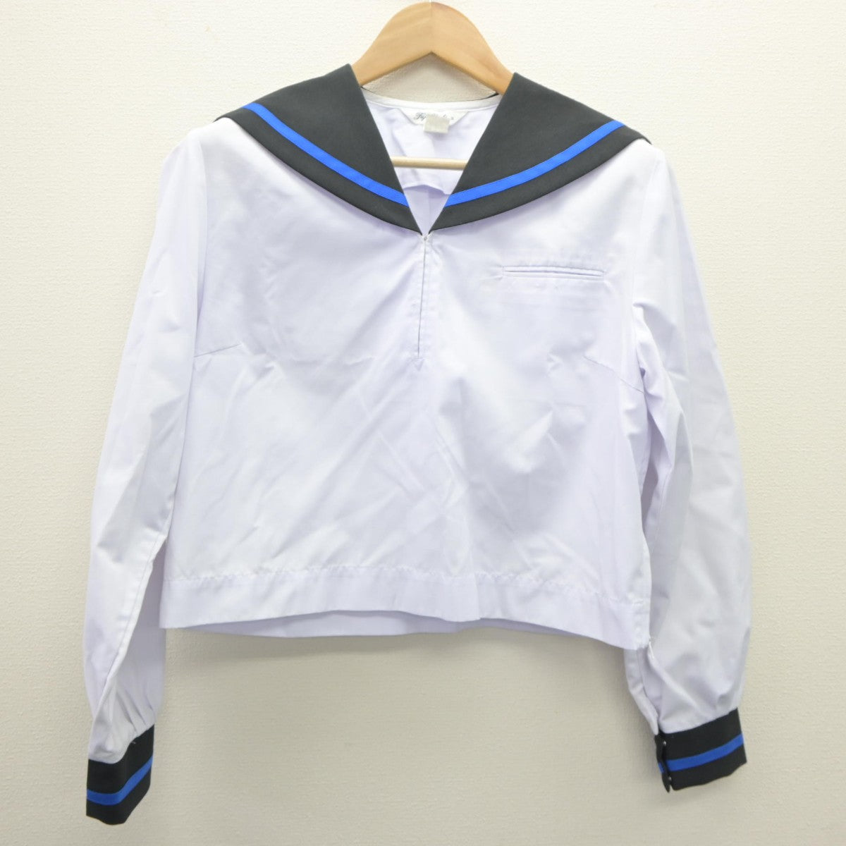 【中古】青森県 弘前第五中学校 女子制服 2点（セーラー服・セーラー服）sf035456