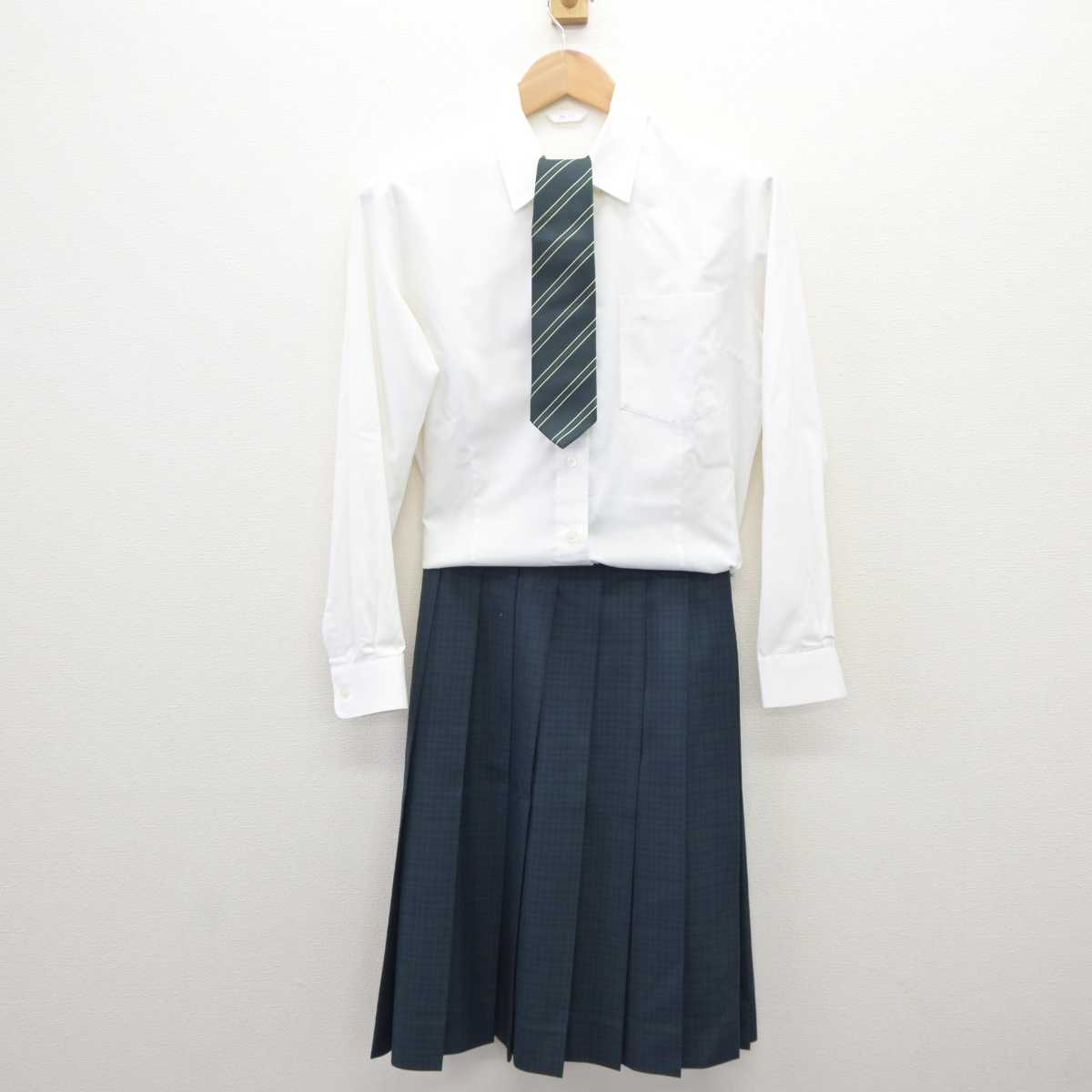 【中古】福島県 若松商業高等学校 女子制服 4点（ブレザー・シャツ・スカート）sf035490