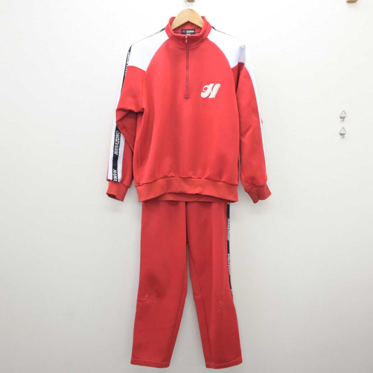 【中古】千葉県 千葉市立花園中学校 女子制服 3点（ジャージ 上・体操服 上・ジャージ 下）sf035499