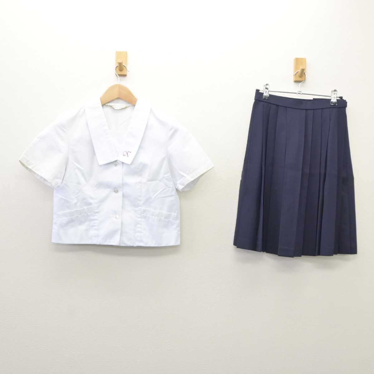 【中古】静岡県 掛川市立西高等学校 女子制服 2点（シャツ・スカート）sf035519