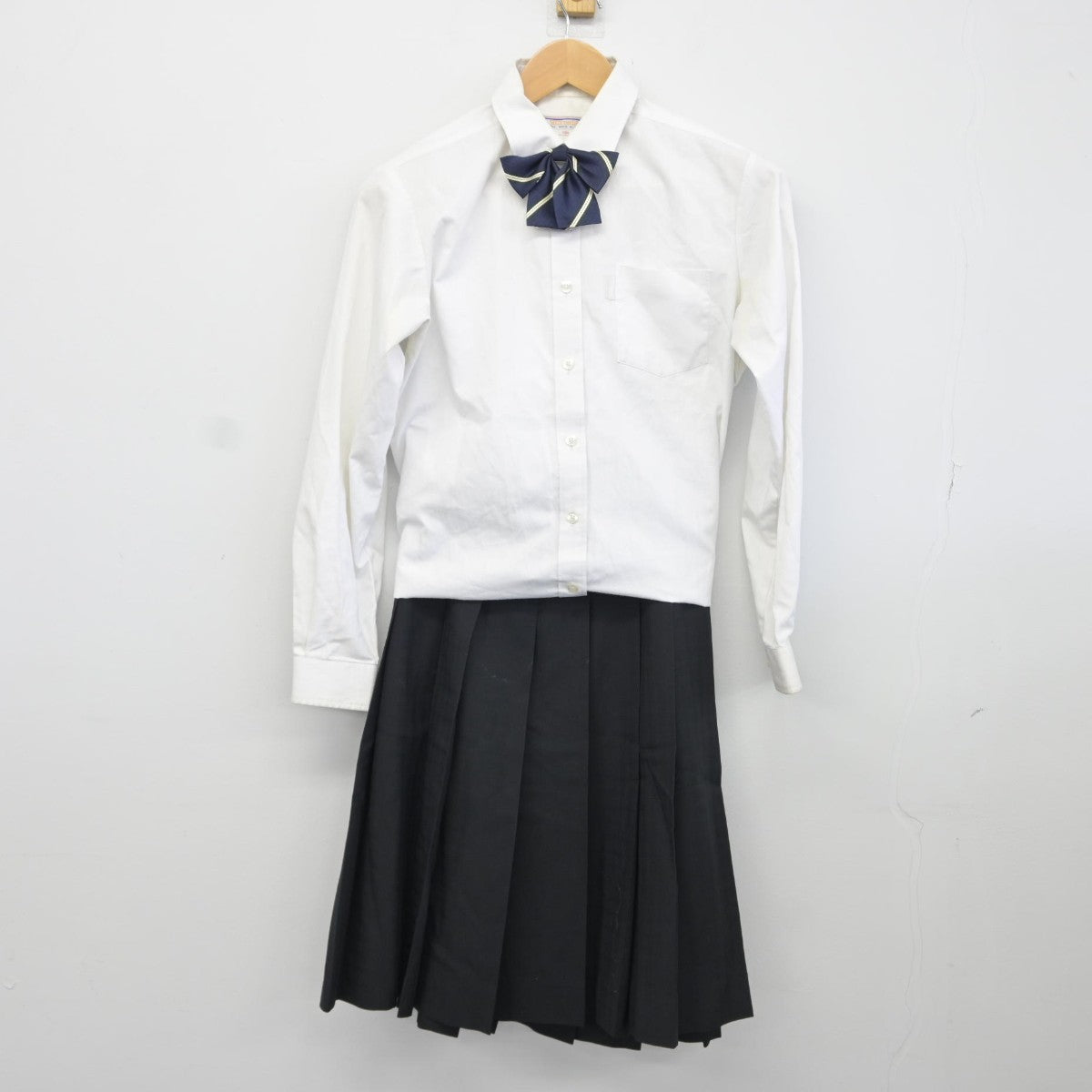 【中古】埼玉県 栄東中学・高等学校 女子制服 7点（ブレザー・シャツ・ベスト・スカート）sf036054