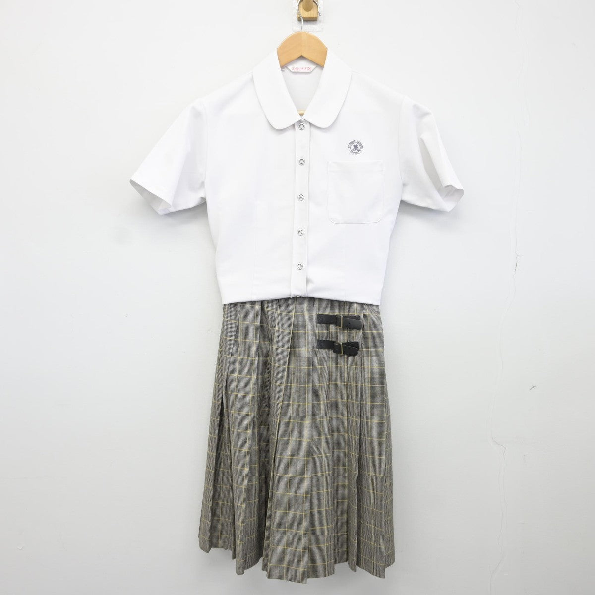 【中古】福岡県 久留米学園高等学校 女子制服 2点（シャツ・スカート）sf036073