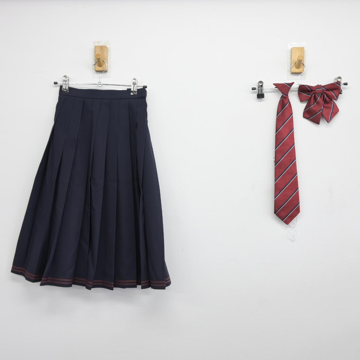 【中古】静岡県 浜松開誠館高等学校 女子制服 5点（ニットベスト・シャツ・スカート）sf036117