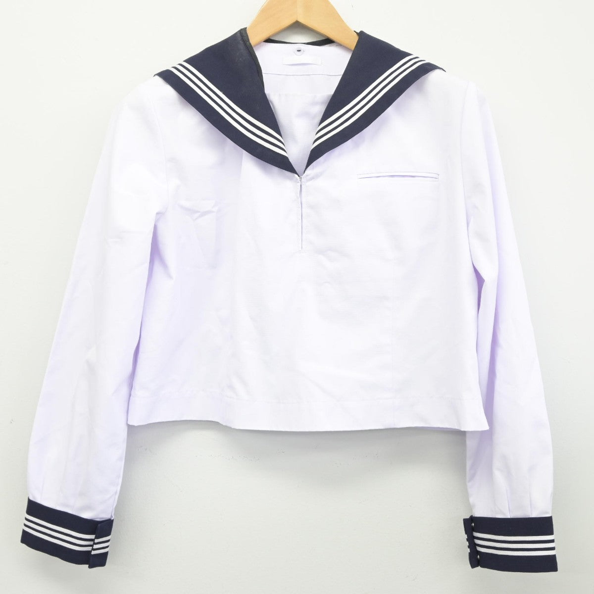 【中古】千葉県 和洋国府台女子中学校 女子制服 2点（ニット・セーラー服）sf036134