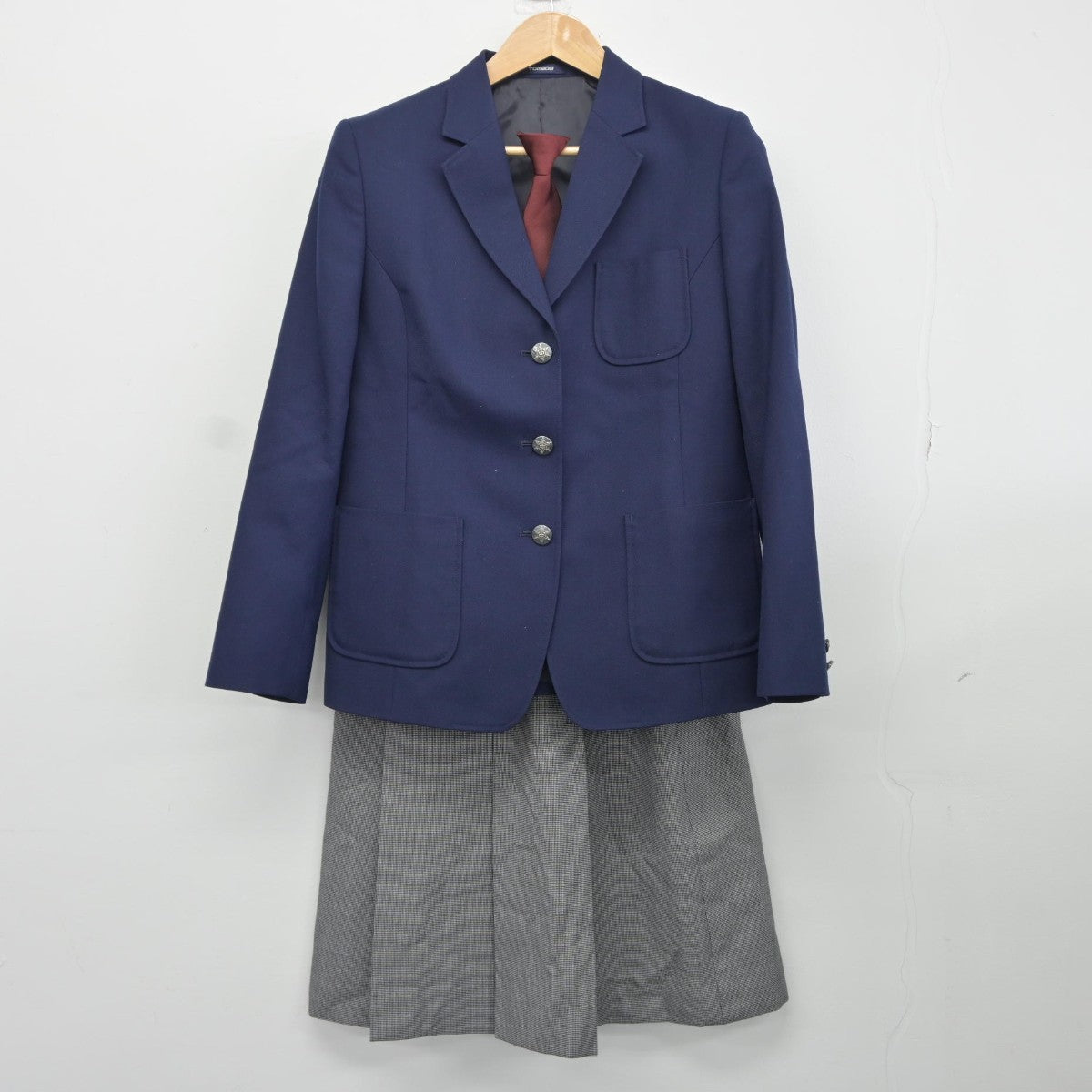 【中古】北海道 手稲東中学校 女子制服 3点（ブレザー・スカート）sf036140