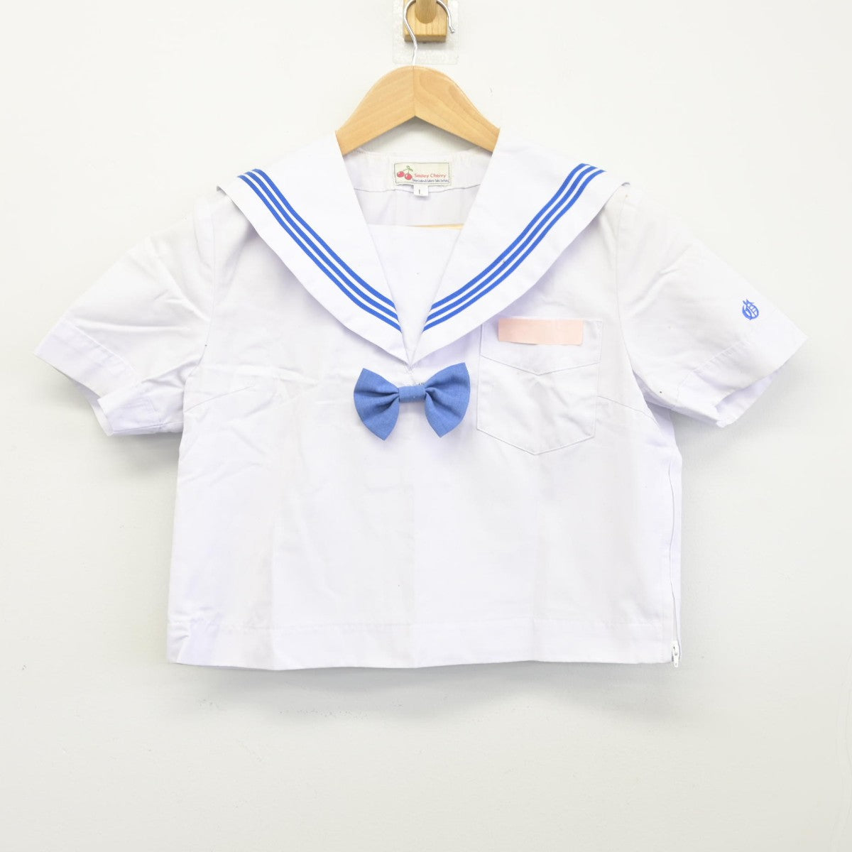 【中古】福岡県 御陵中学校 女子制服 2点（セーラー服・シャツ）sf036219