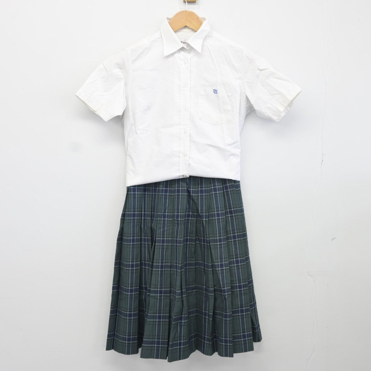 【中古】福岡県 宇美商業高等学校 女子制服 3点（シャツ・ニットベスト・スカート）sf036221