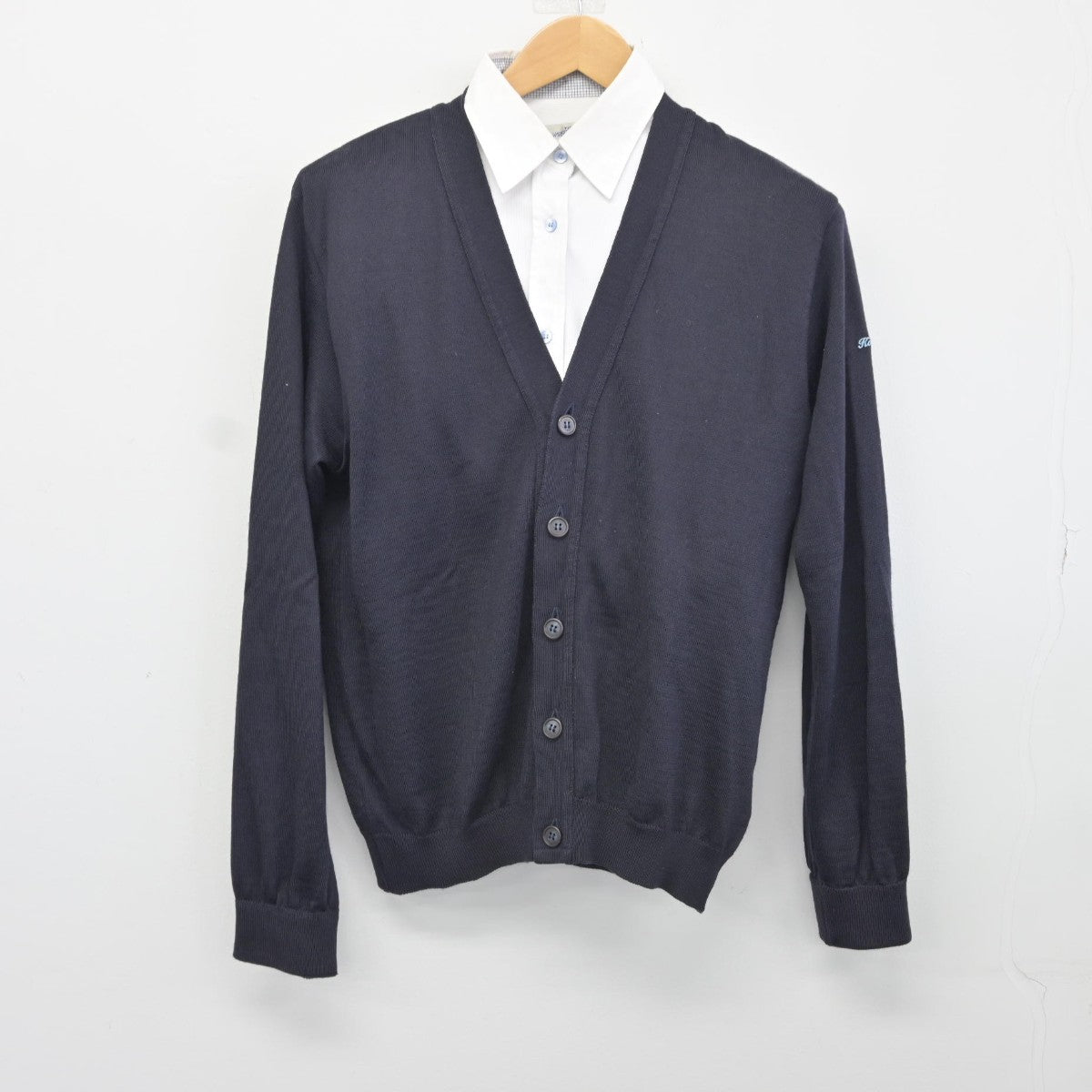 【中古】福岡県 光陵高等学校 女子制服 2点（シャツ・ニット）sf036232