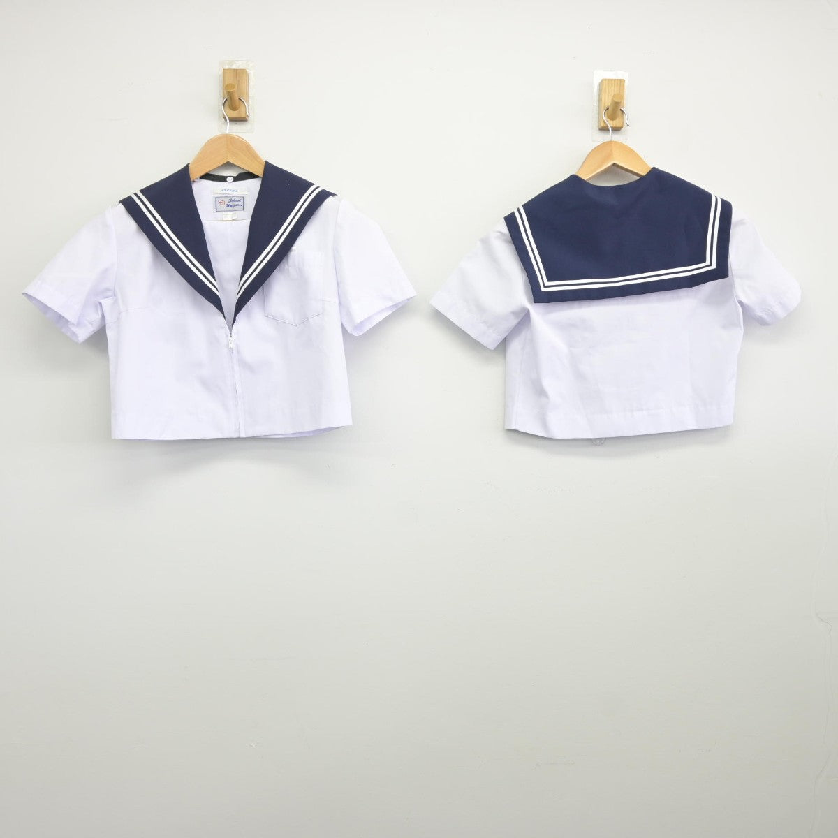 【中古】愛知県 江南市立北部中学校 女子制服 2点（セーラー服・セーラー服）sf036239