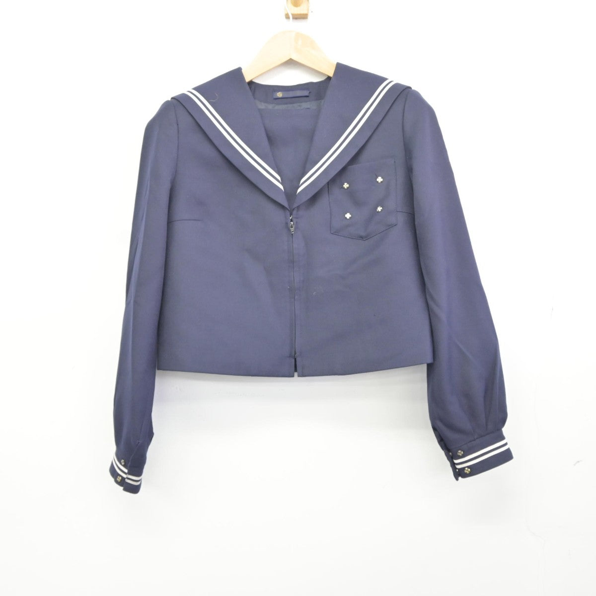 【中古】愛知県 豊橋市立豊岡中学校 女子制服 2点（セーラー服・スカート）sf036346