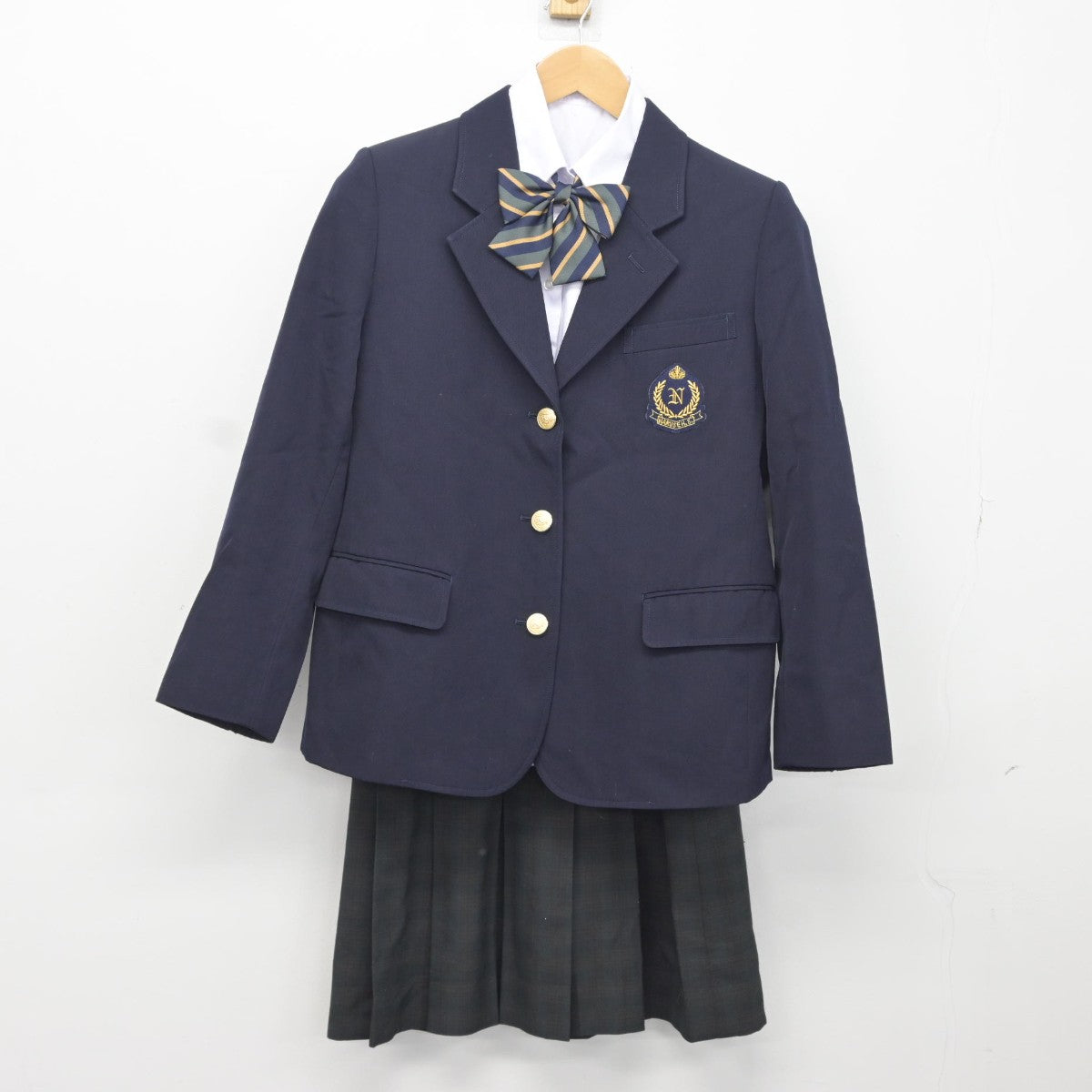 【中古】東京都 成瀬高等学校 女子制服 5点（ブレザー・シャツ・スカート）sf036419