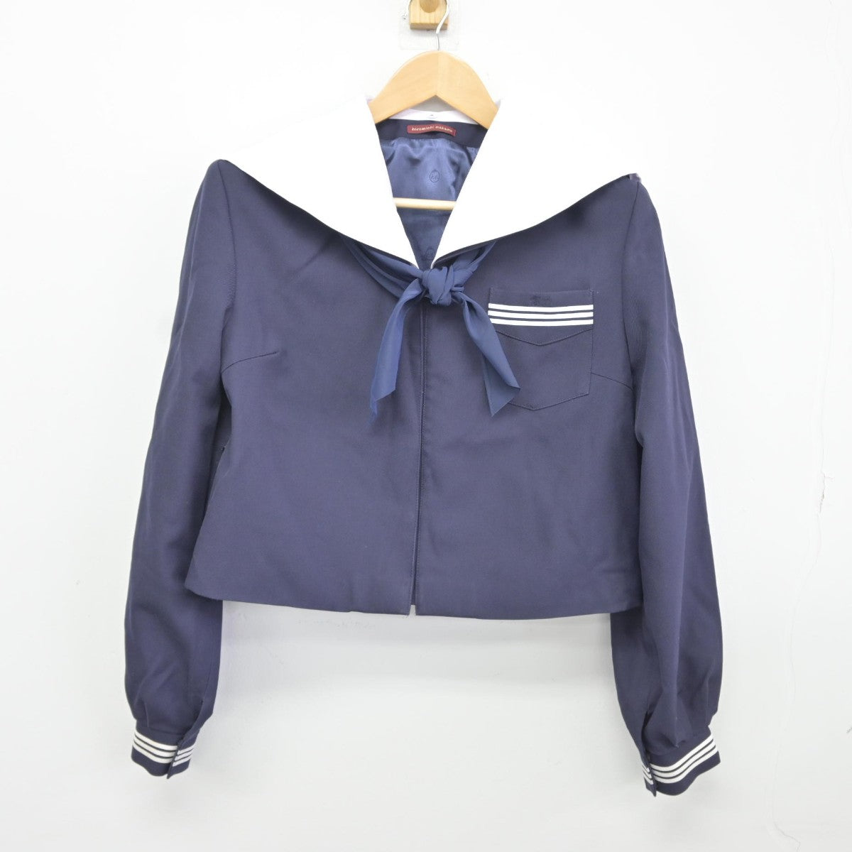 【中古】徳島県 石井町立石井中学校 女子制服 4点（セーラー服・スカート）sf036473