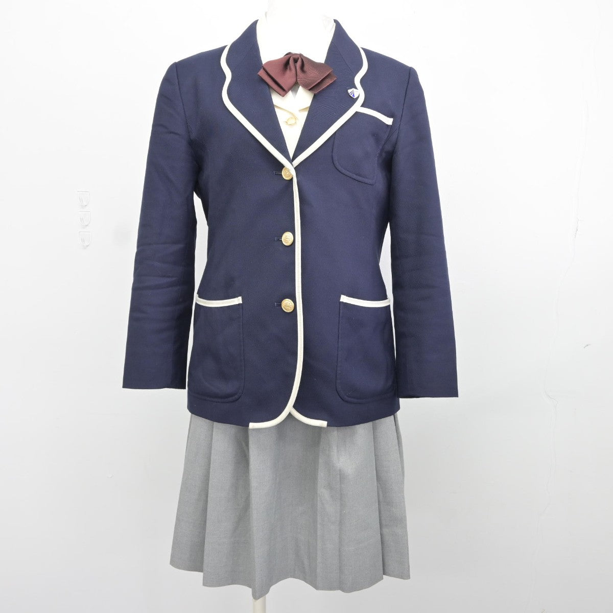 【中古】神奈川県 聖セシリア 女子中学校・高等学校 女子制服 6点（ブレザー・シューズ・シャツ・スカート）sf036500