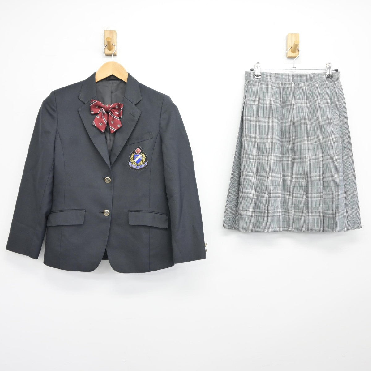 【中古】東京都 出雲中学校 女子制服 4点（ブレザー・スカート・スカート）sf036550