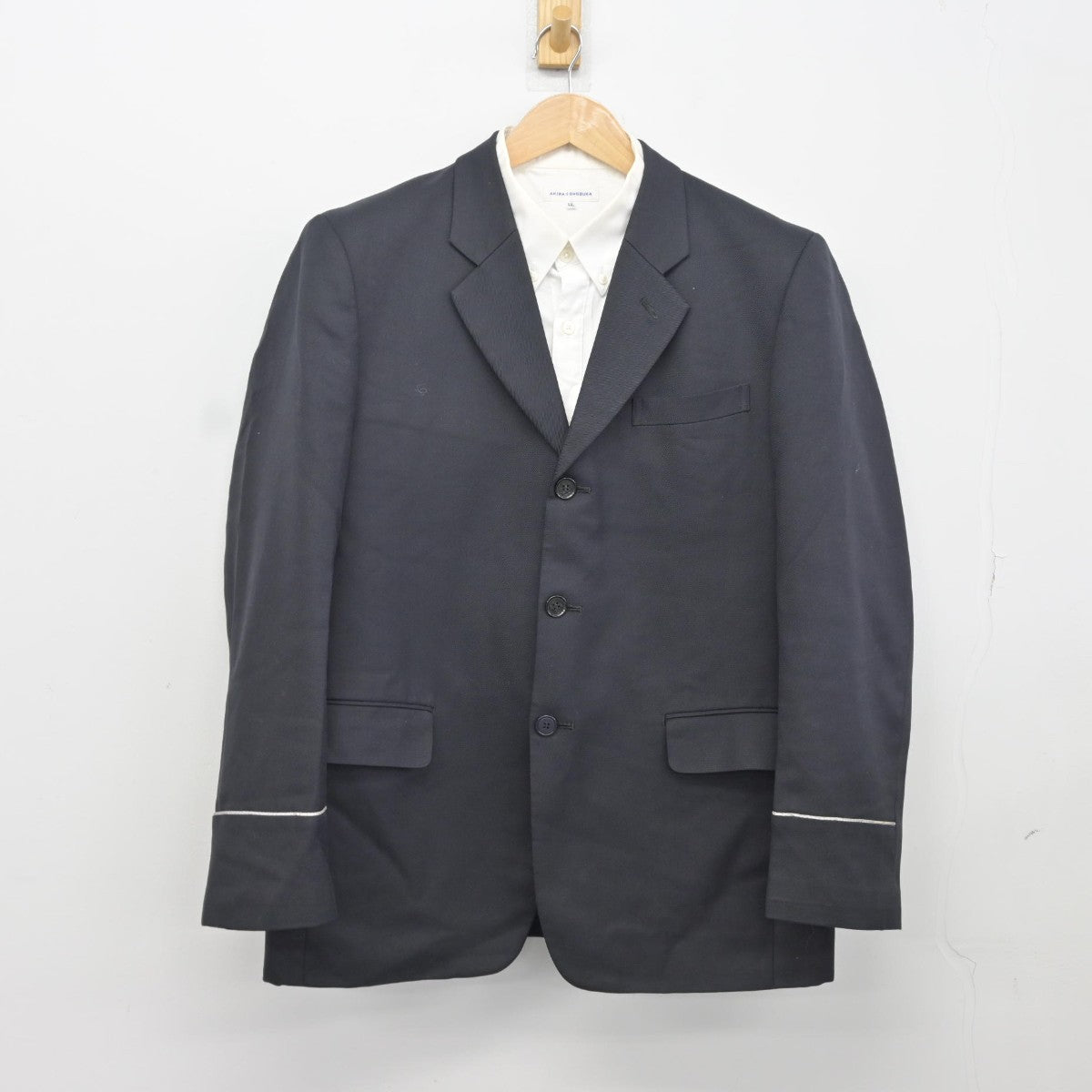 【中古】広島県 修道中学校・修道高等学校 男子制服 2点（ブレザー・シャツ）sf036586