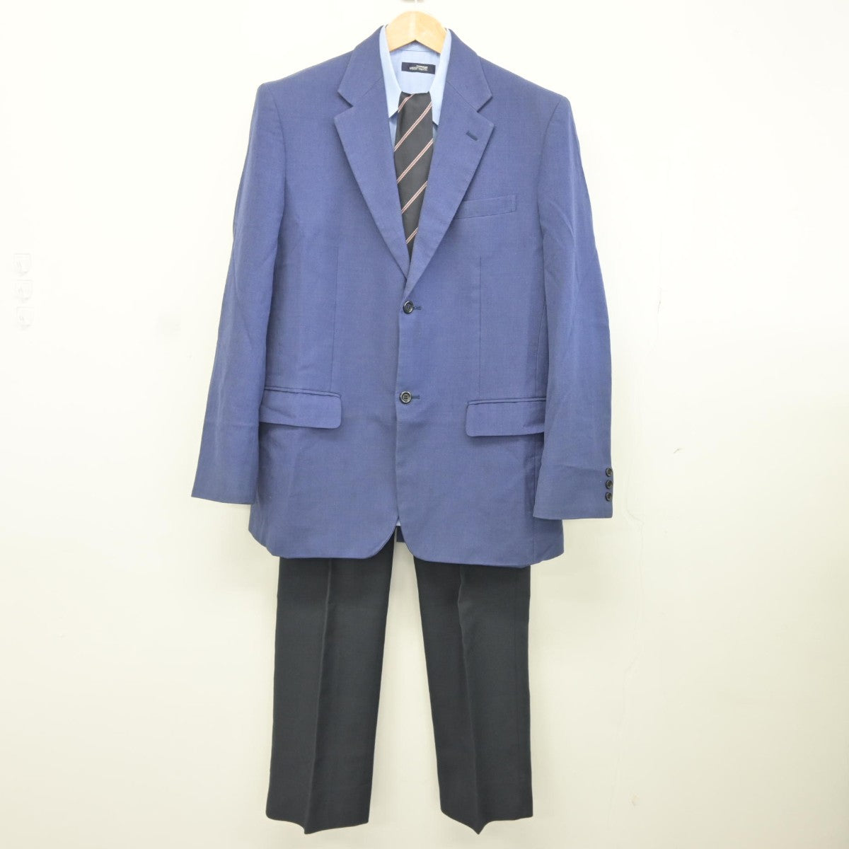 【中古】愛知県 桜丘高等学校 男子制服 4点（ブレザー・シャツ・ズボン）sf036648