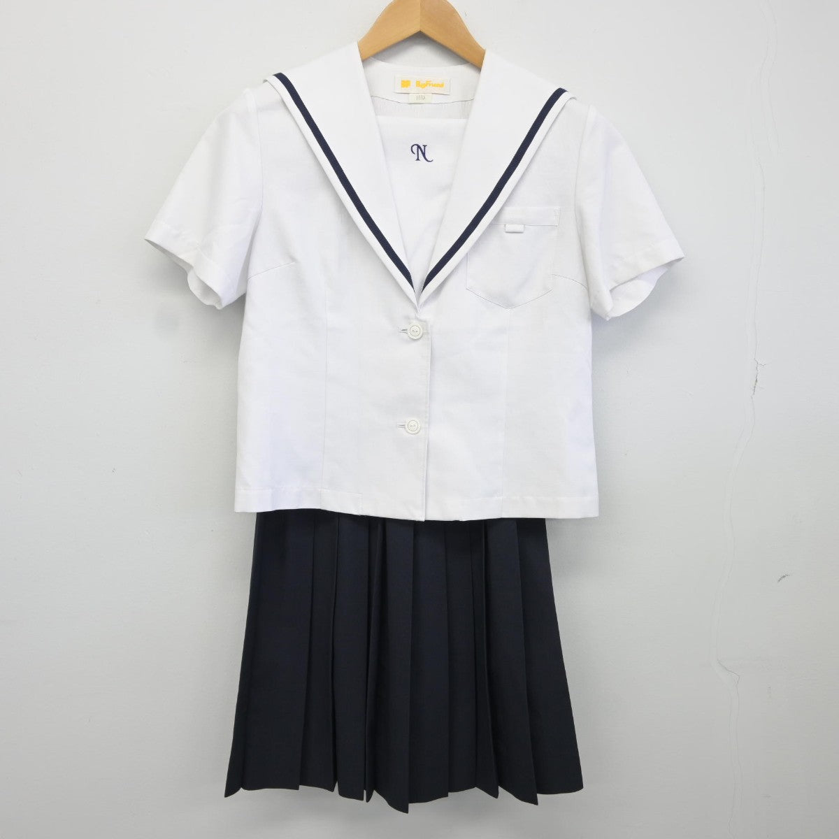 【中古】石川県 野々市中学校 女子制服 3点（セーラー服・スカート）sf036671