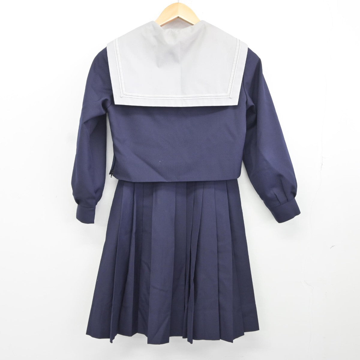 【中古】大阪府 四天王寺中学校 女子制服 4点（ニット・セーラー服・スカート）sf036695