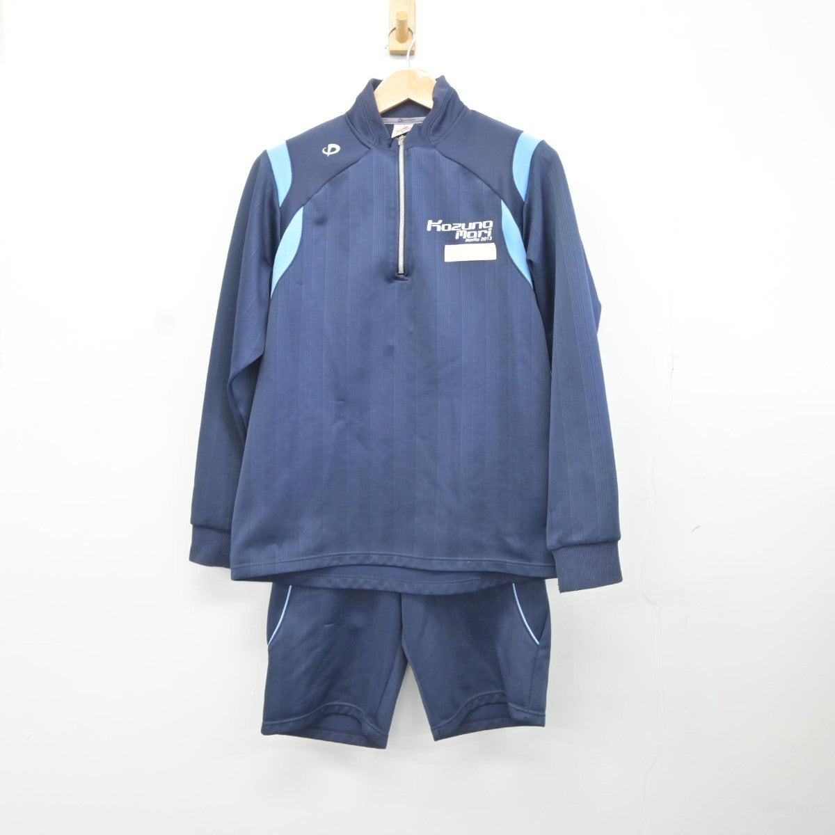 【中古】千葉県 公津の杜中学校 女子制服 3点（ジャージ 上・体操服 上・体操服 下）sf036741