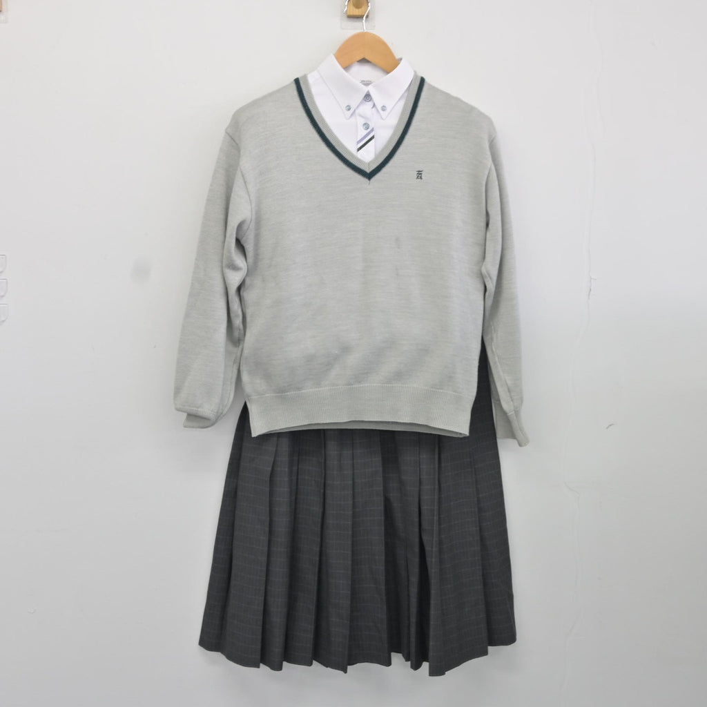 【中古】福岡県 青葉中学校 女子制服 3点（ニット・シャツ・スカート）sf036760 | 中古制服通販パレイド