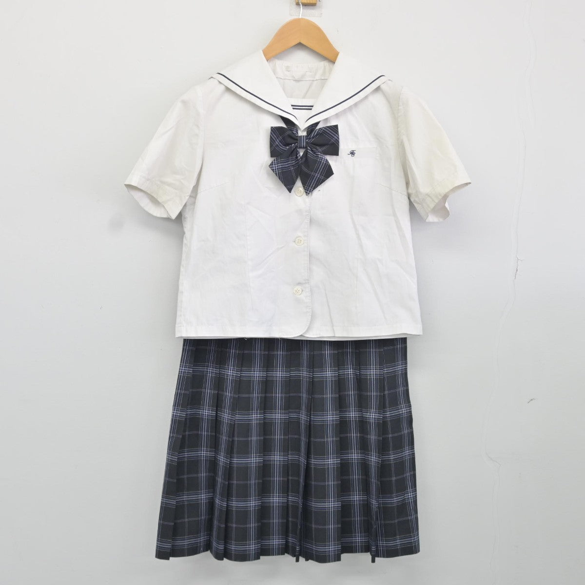 【中古】東京都 晴海総合高等学校 女子制服 4点（セーラー服・スカート）sf036774