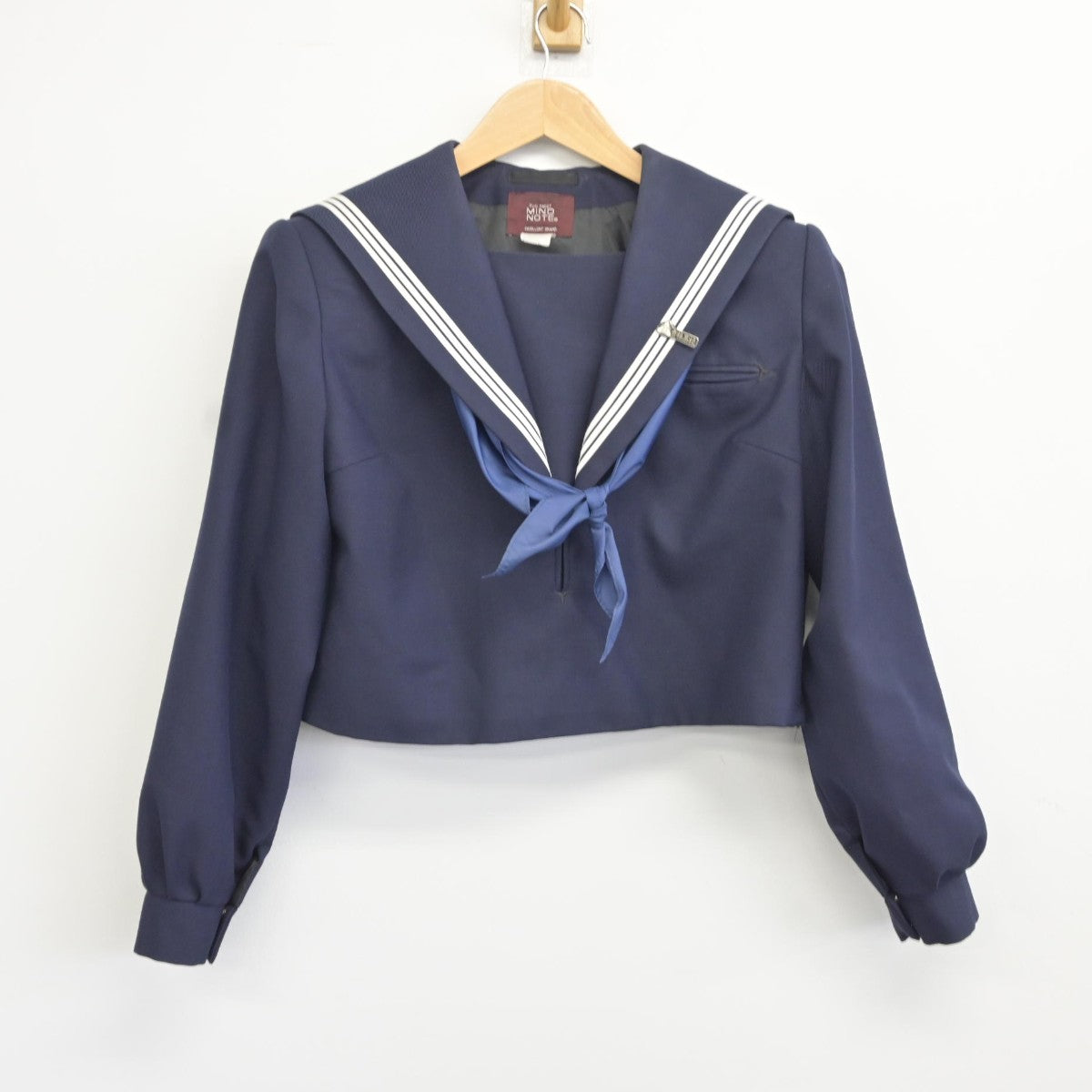 【中古】福岡県 香椎高等学校 女子制服 4点（セーラー服・ジャンパースカート）sf036820