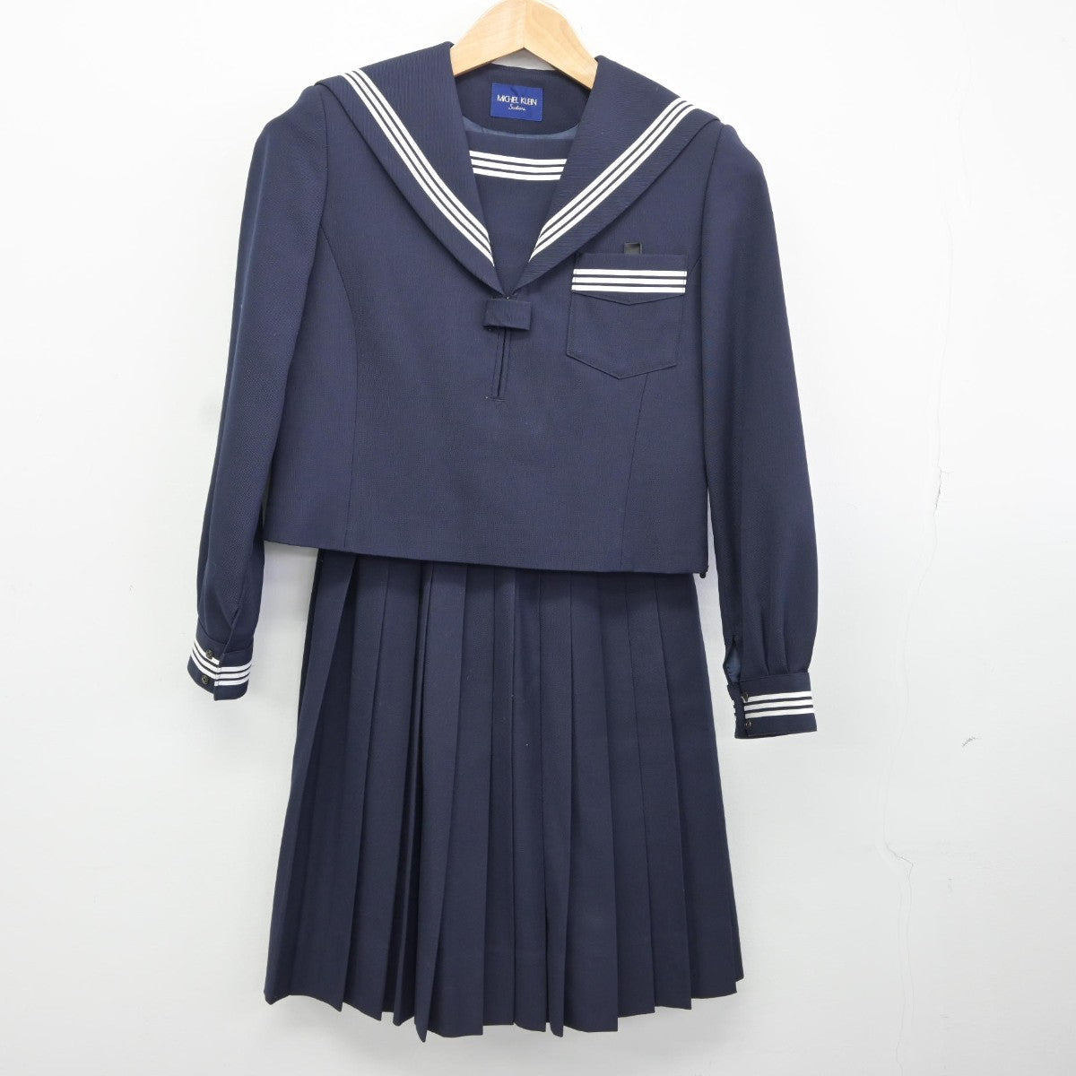 【中古】兵庫県 加西市立北条中学校 女子制服 2点（セーラー服・スカート）sf036857