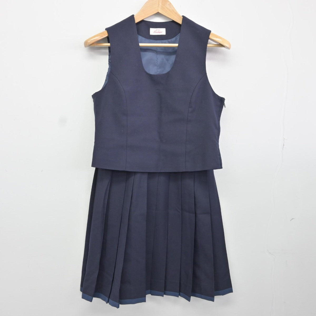 【中古】徳島県 小松島西高等学校 女子制服 3点（ブレザー・ベスト・スカート）sf036868