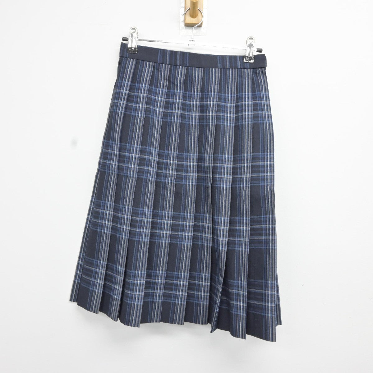 【中古】千葉県 真砂中学校 女子制服 2点（シャツ・スカート）sf036937