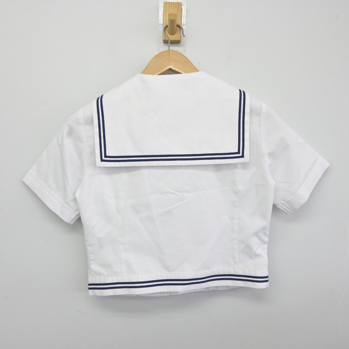 【中古】北海道 旭川藤星高等学校 女子制服 3点（セーラー服・ニット）sf036978