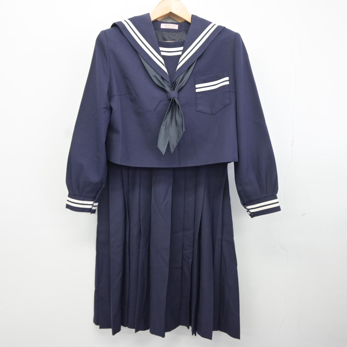 【中古】熊本県 託麻中学校 女子制服 3点（セーラー服・ジャンパースカート）sf037038