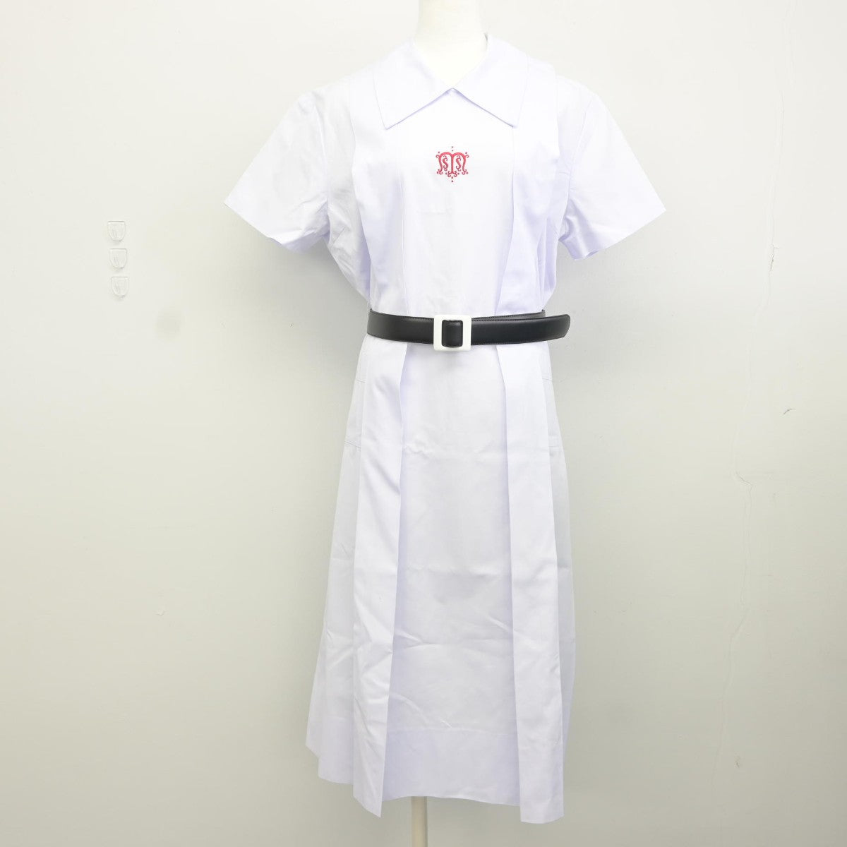 【中古】兵庫県 神戸松蔭高等学校 女子制服 2点（ワンピース）sf037046