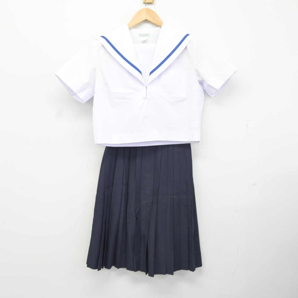 【中古】愛知県 刈谷南中学校 女子制服 2点（セーラー服・スカート）sf037153