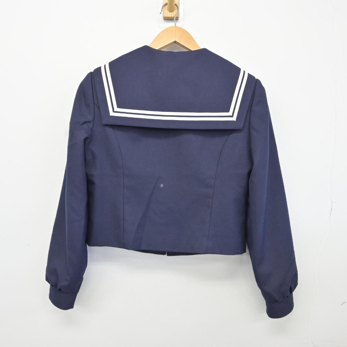 【中古】愛知県 大府南中学校 女子制服 3点（セーラー服・スカート）sf037180