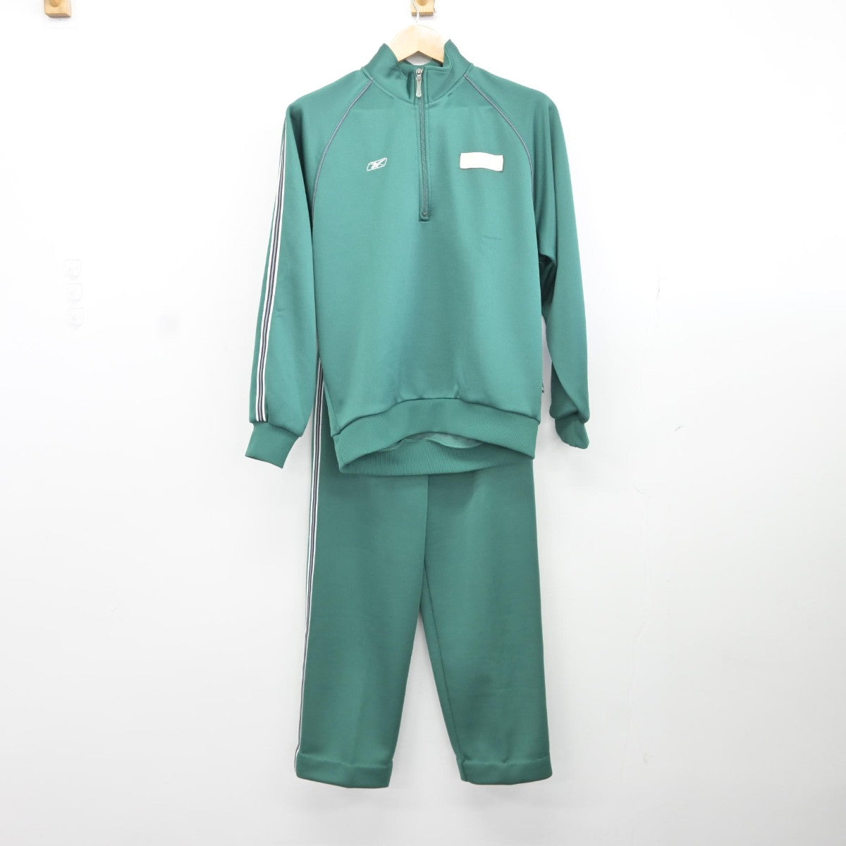 【中古】埼玉県 大宮南高等学校 男子制服 3点（ジャージ 上・体操服 上・ジャージ 下）sf037210