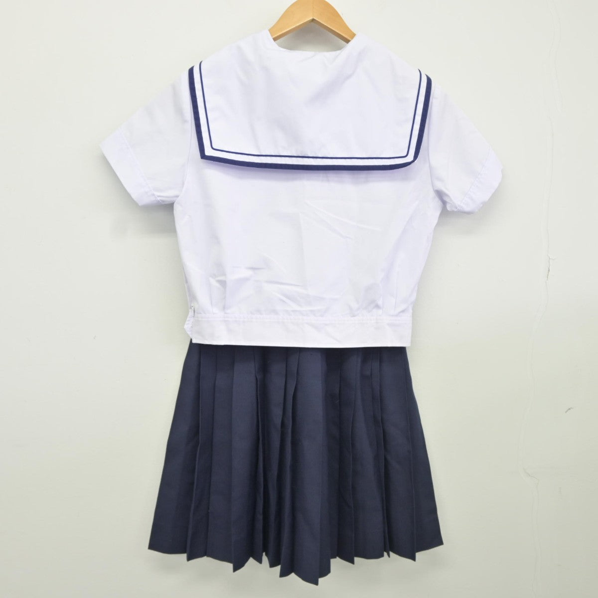 【中古】石川県 遊学館高等学校 女子制服 4点（セーラー服・スカート）sf037246