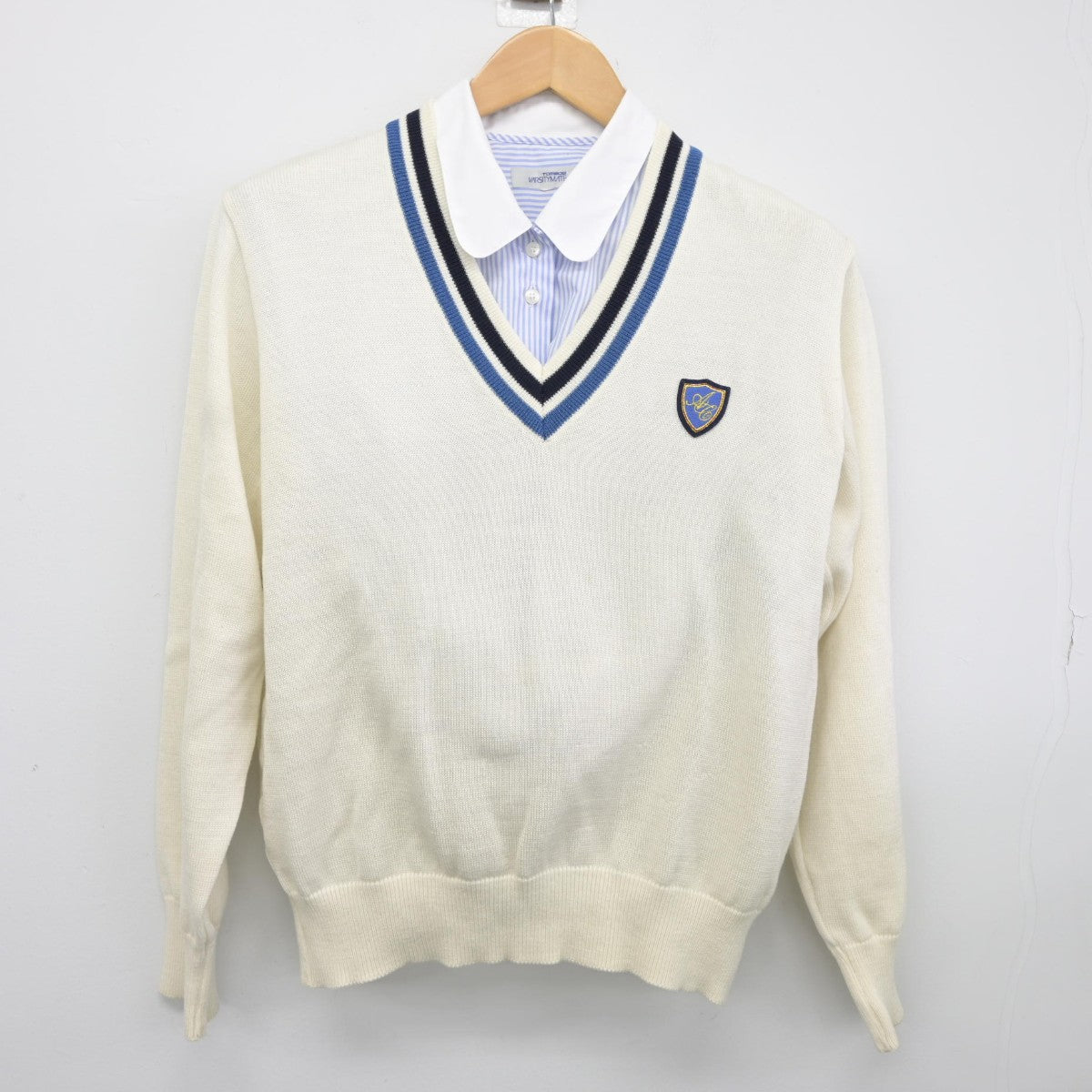 【中古】秋田県 秋田中央高等学校 女子制服 2点（ニット・シャツ）sf037249