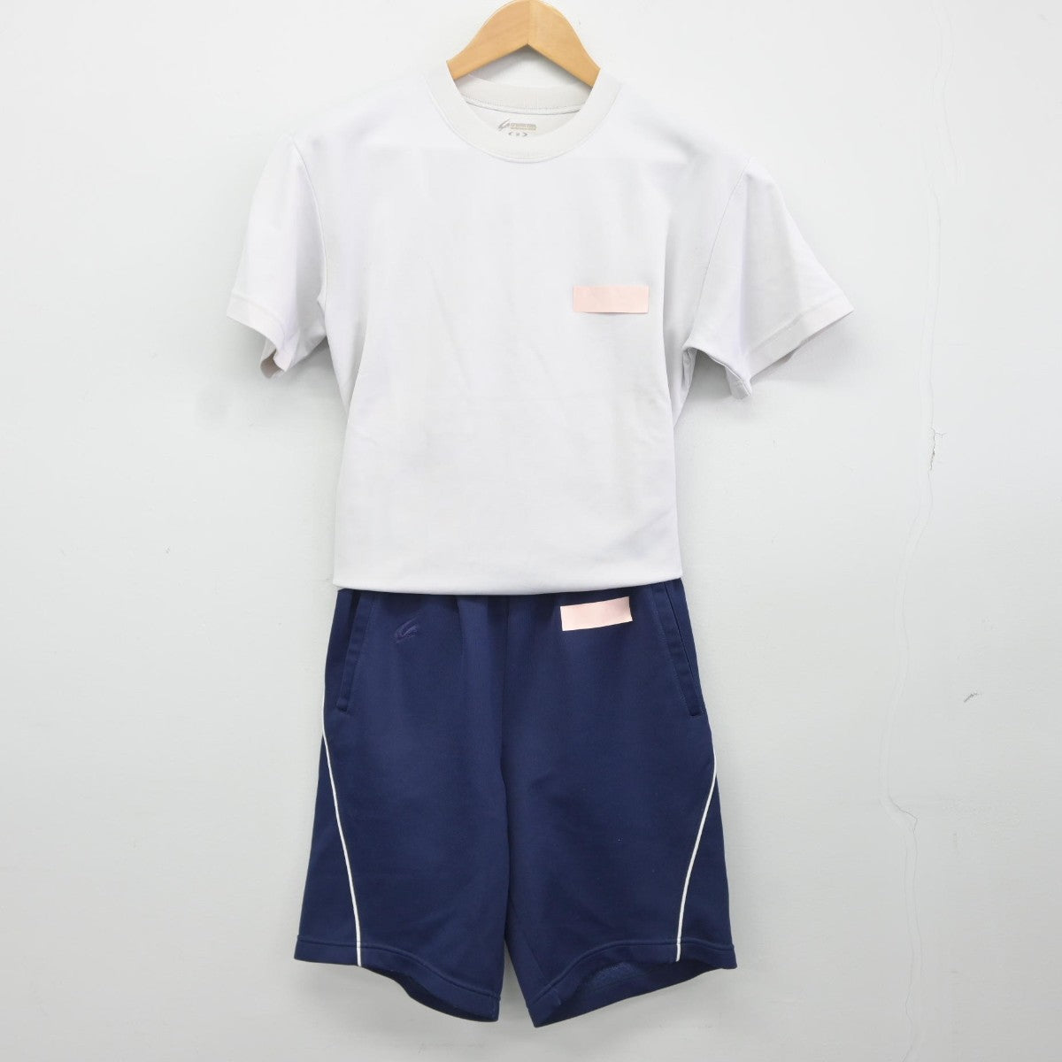 【中古】埼玉県 和光市立第二中学校 女子制服 2点（体操服 上・体操服 下）sf037294