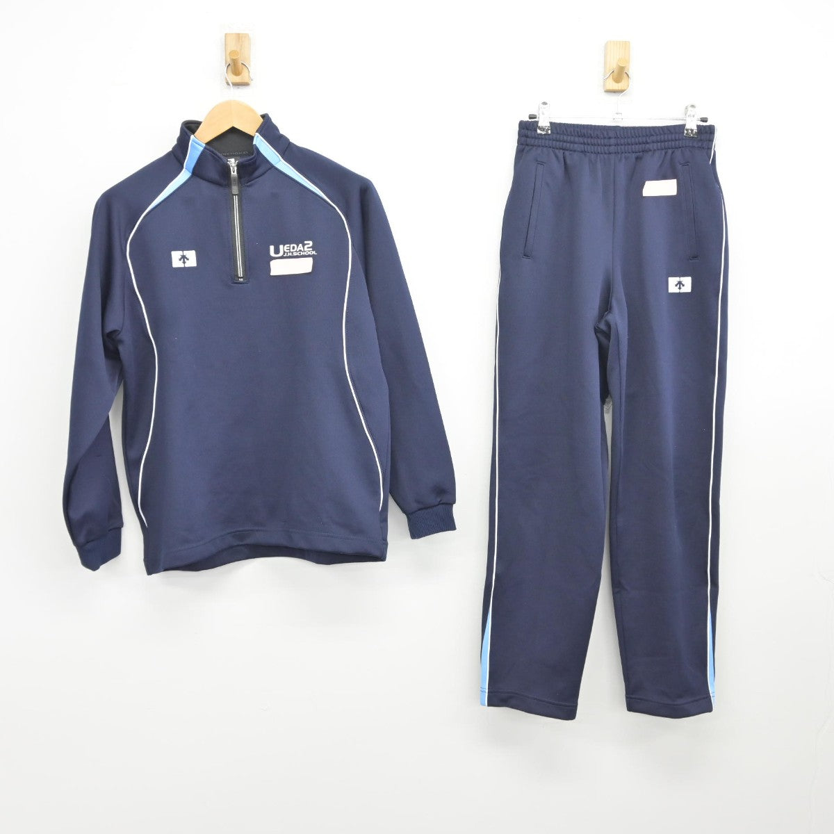 【中古】長野県 上田市立第二中学校 女子制服 2点（ジャージ 上・ジャージ 下）sf037331