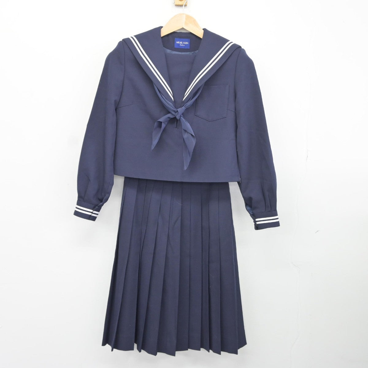 【中古】愛知県 吉田方中学校 女子制服 3点（セーラー服・スカート）sf037345
