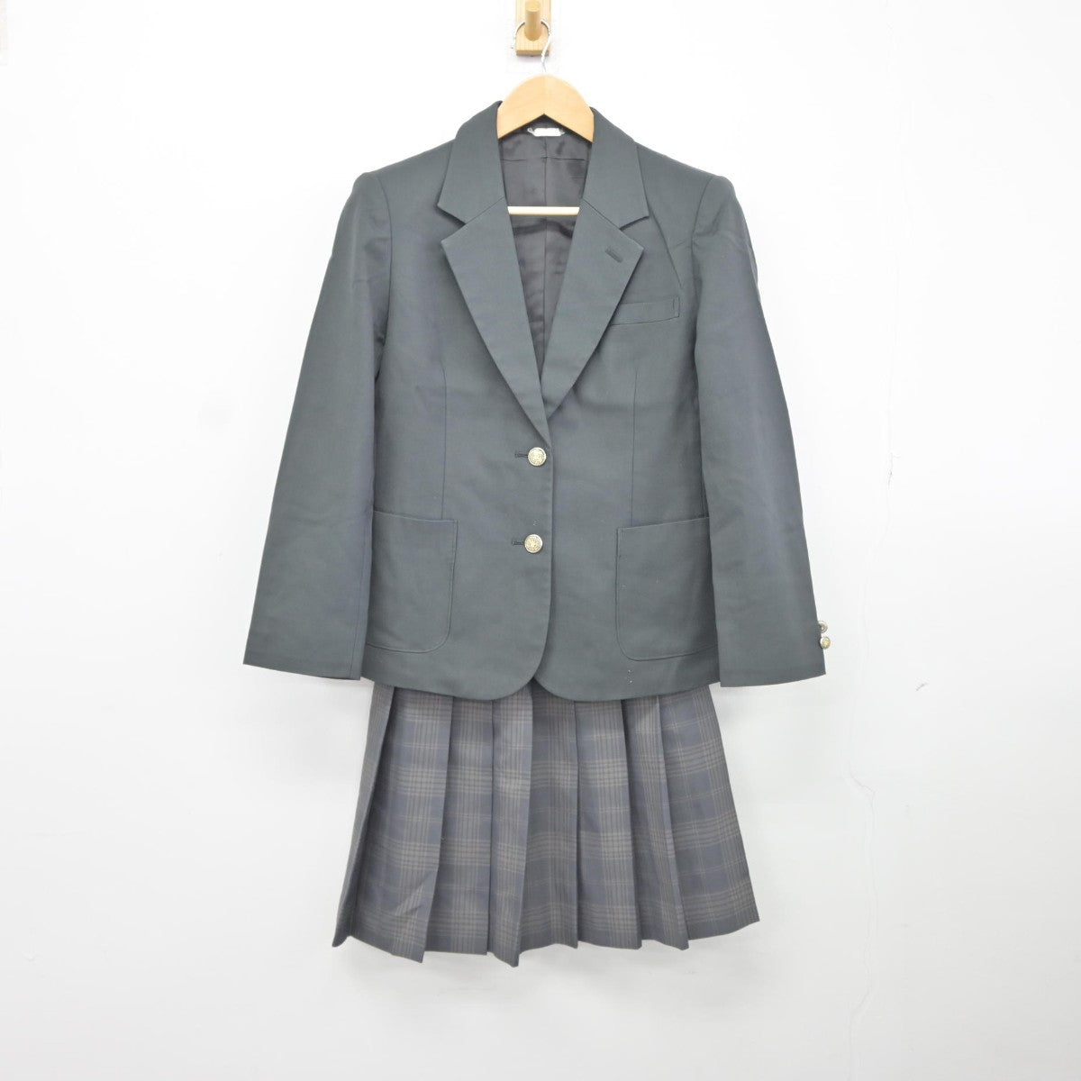 【中古】神奈川県 錦台中学校 女子制服 3点（ブレザー・スカート）sf037357