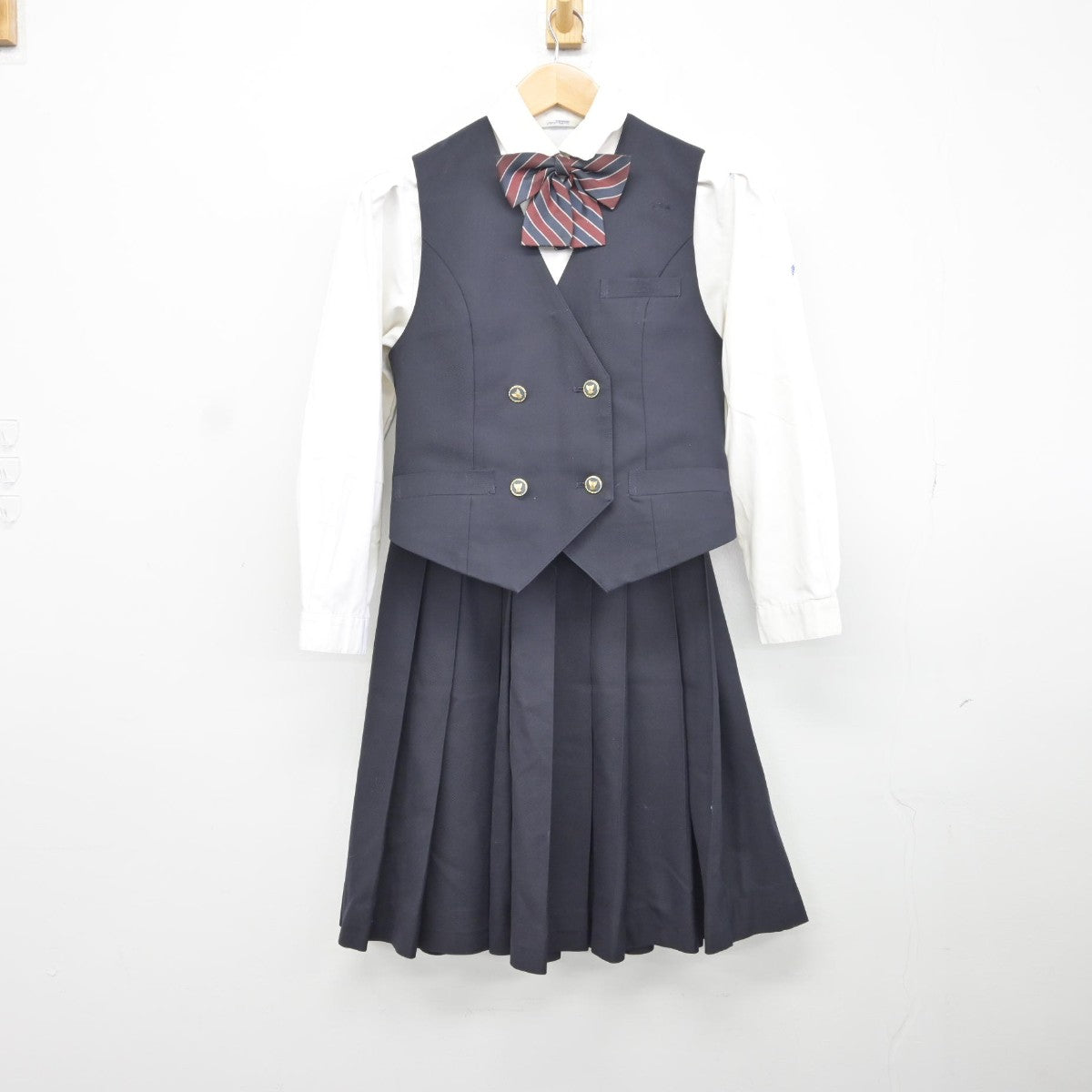 【中古】佐賀県 佐賀商業高等学校 女子制服 6点（ブレザー・ベスト・シャツ・スカート）sf037381