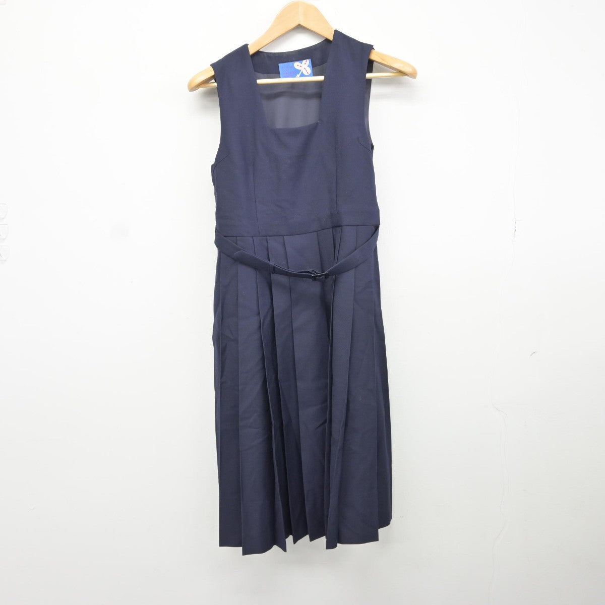 【中古】福岡県 箱崎清松中学校 女子制服 3点（セーラー服・ジャケット）sf037387