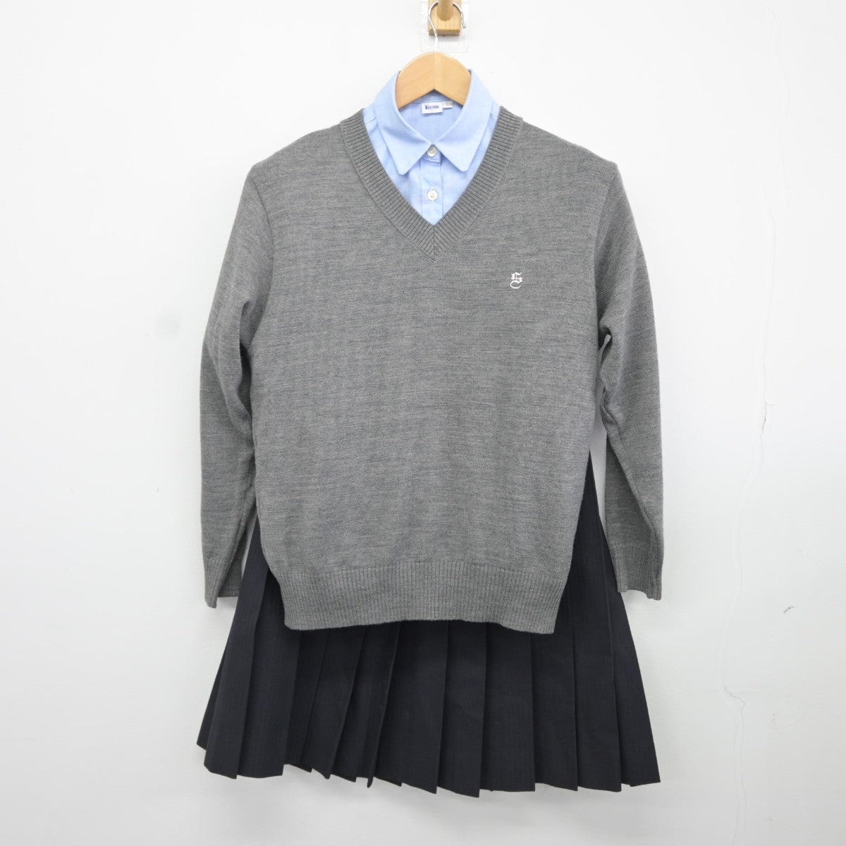 【中古】東京都 下北沢成徳高等学校 女子制服 4点（ブレザー・ニット・シャツ・スカート）sf037410