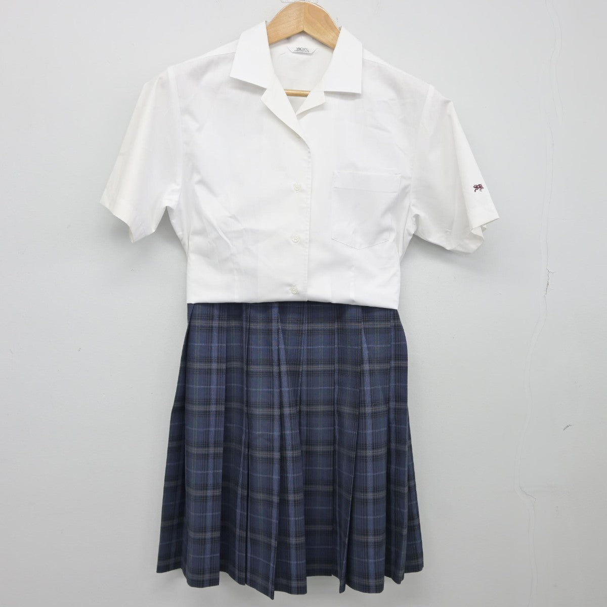 【中古】静岡県 静岡北高等学校 女子制服 3点（シャツ・スカート）sf037438