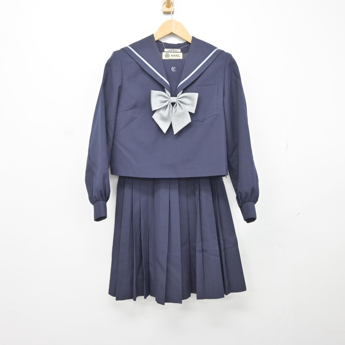 【中古】愛知県 知立高等学校 女子制服 3点（セーラー服・スカート）sf037483